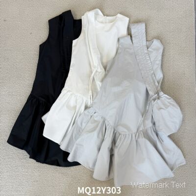 纯色花苞连衣裙两件套