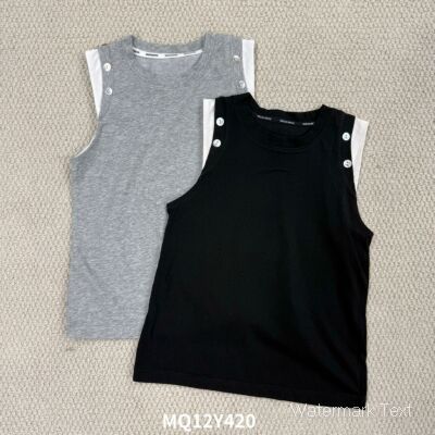 假两件背心连衣裙